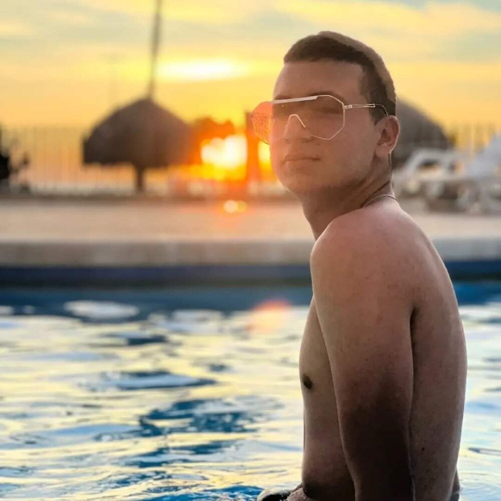 AdamParker_