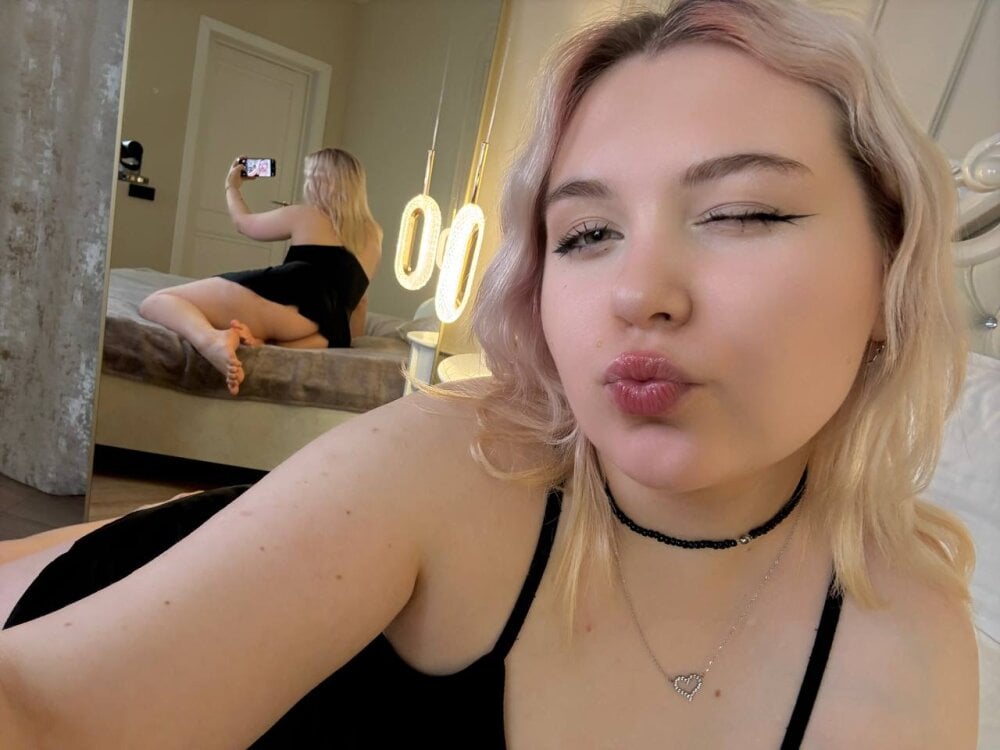 AlisseMason