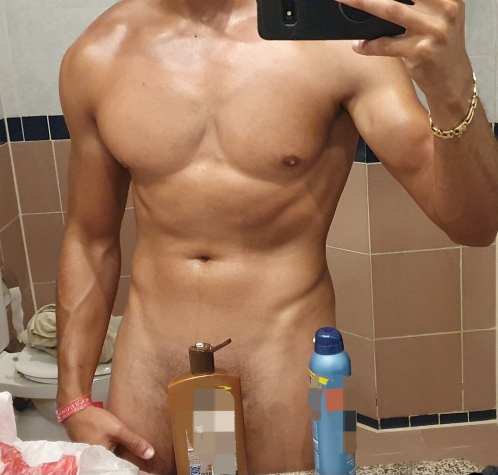 Arab4521