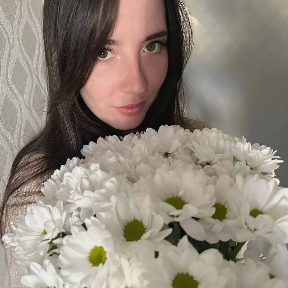 CuriousLily