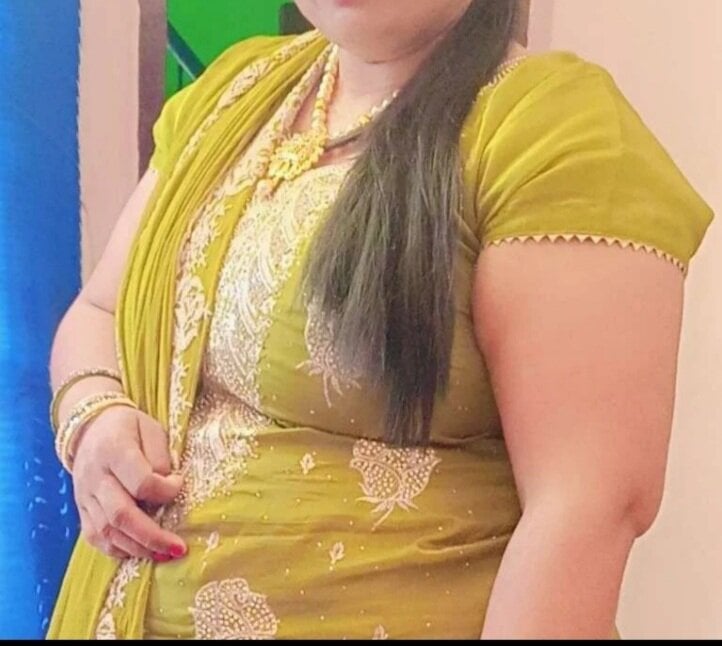 Cute_Babita_