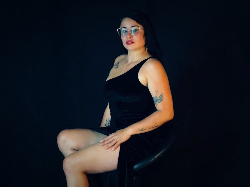 Dana_Jeins