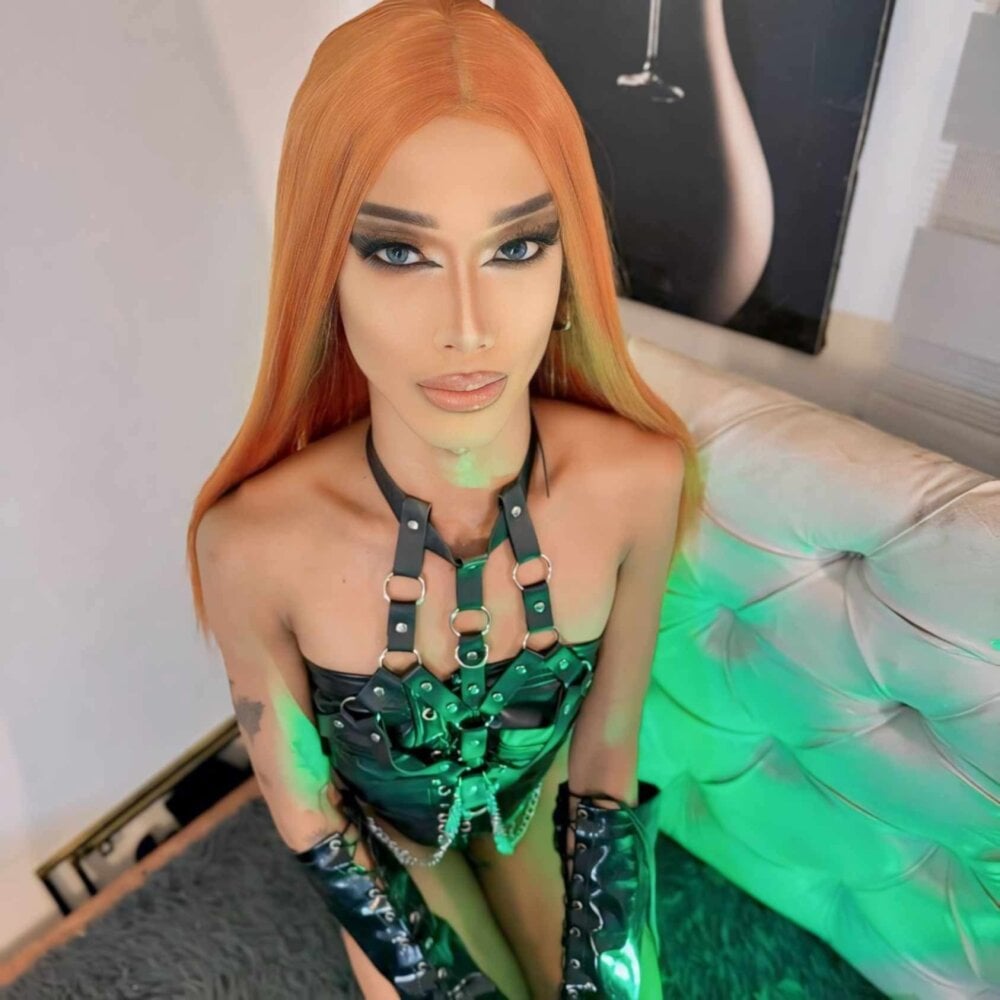FoxClassyRamona_tsx