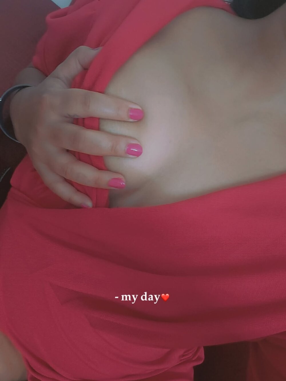 Half_girlfrnd_530