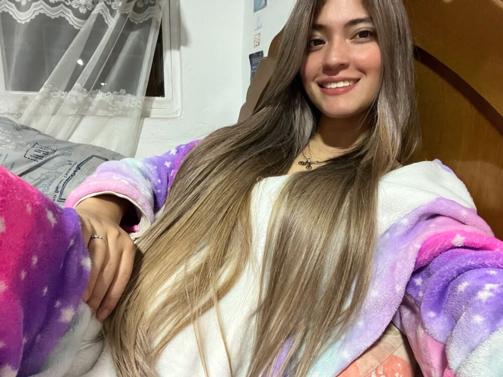 Hanaa_tay