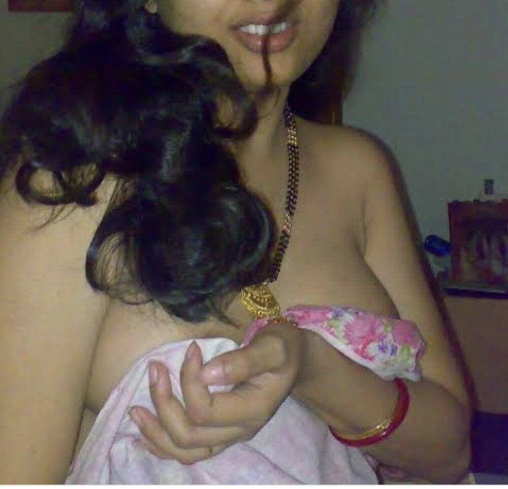 Heena-curvy