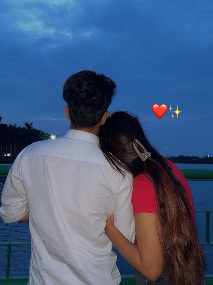 IndianSexyCouple_