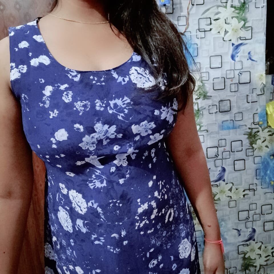 Juhi_hotty