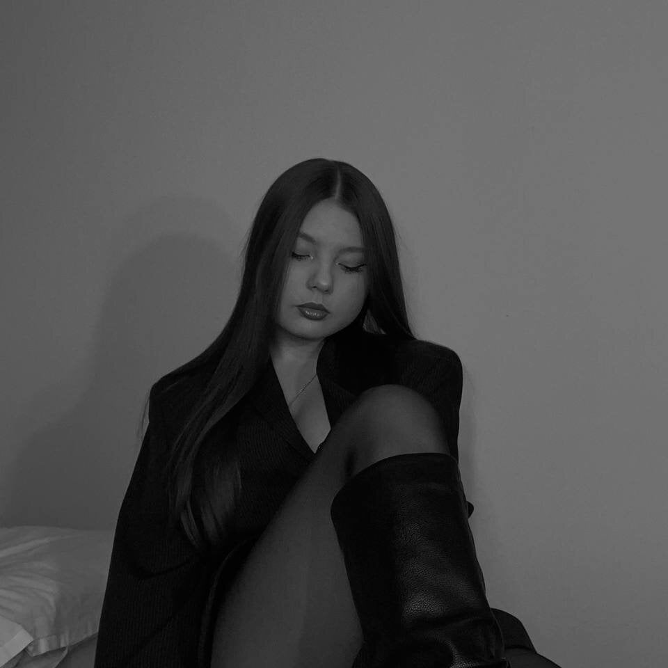 Laura_McGee