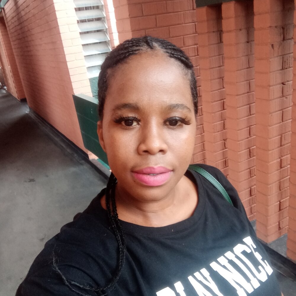 Miss-Alison