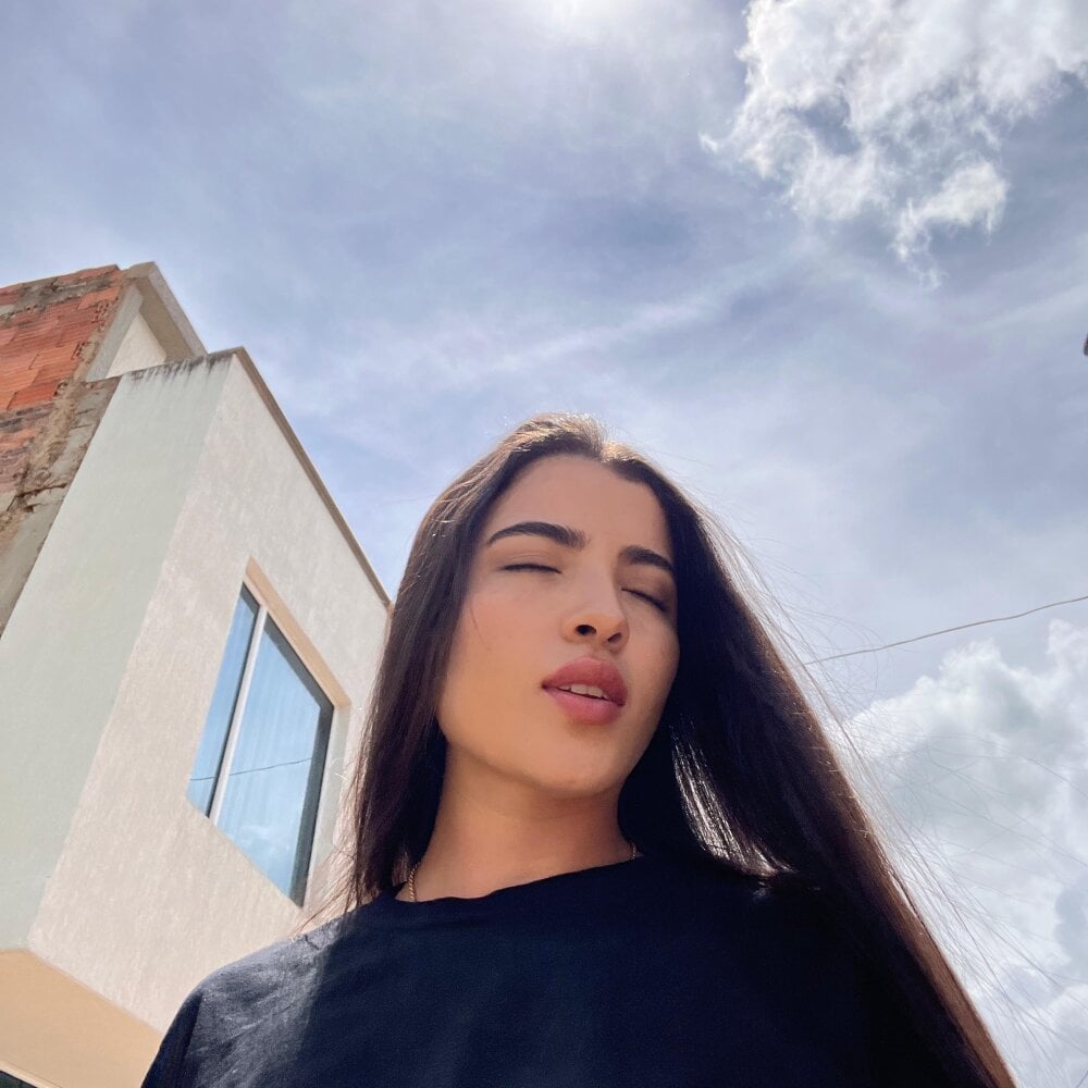 Naya_Anders