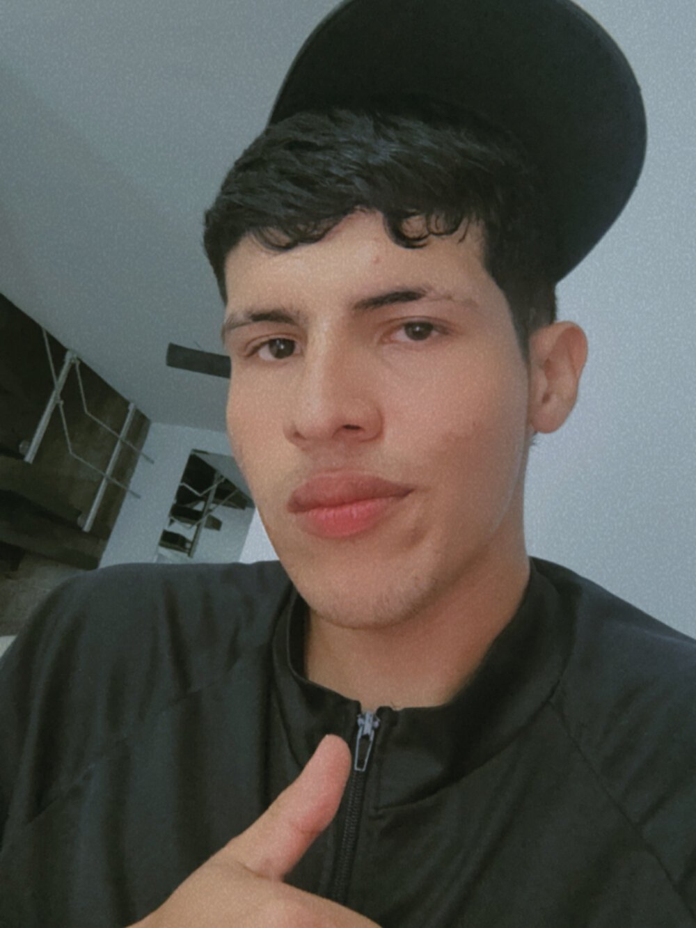 Steven_red_