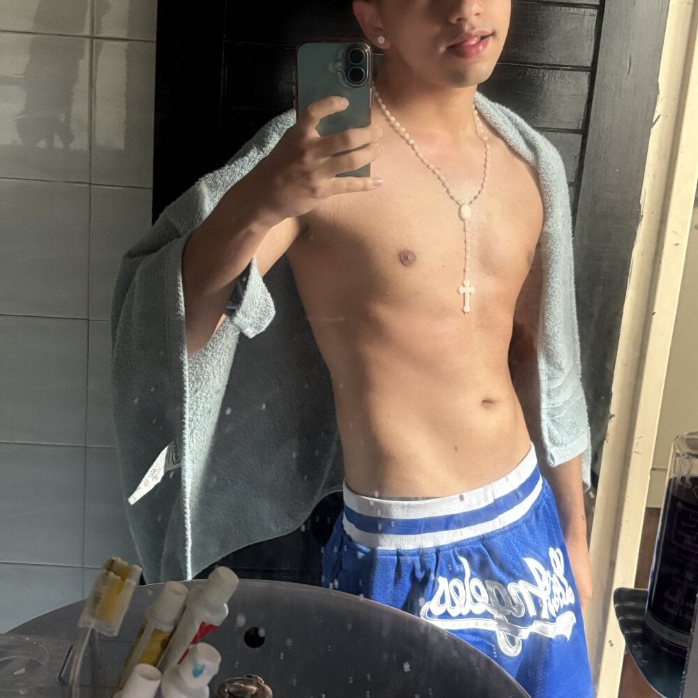 Tristan_Hot1