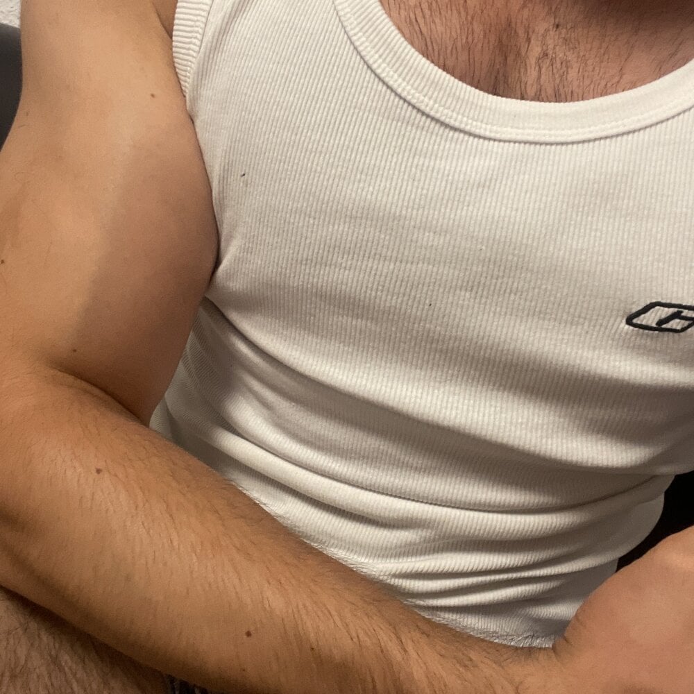 Youngmuscelfit9