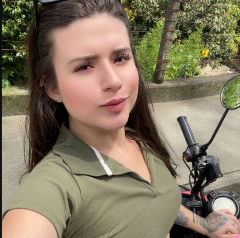 amber_colliiins