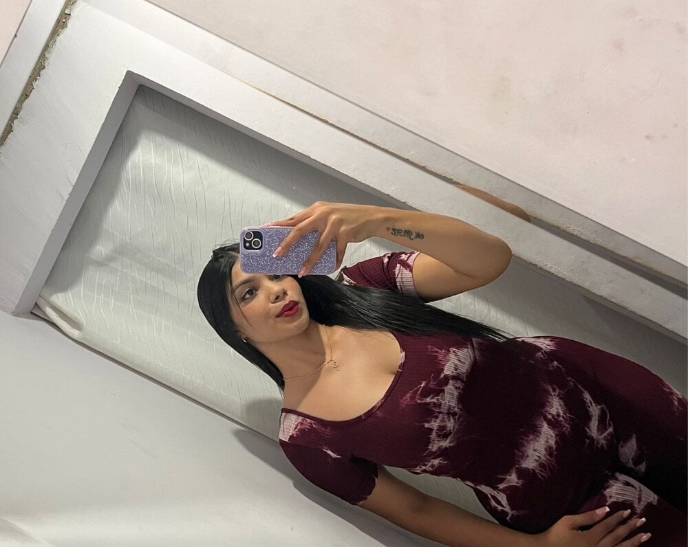 annie_bell__