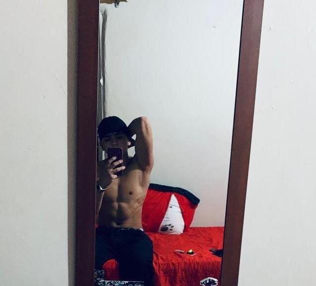 boyhot-_-