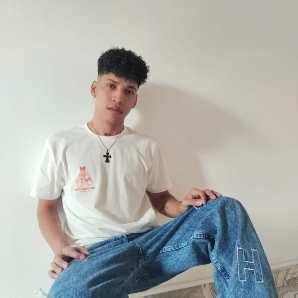 duxan_adams