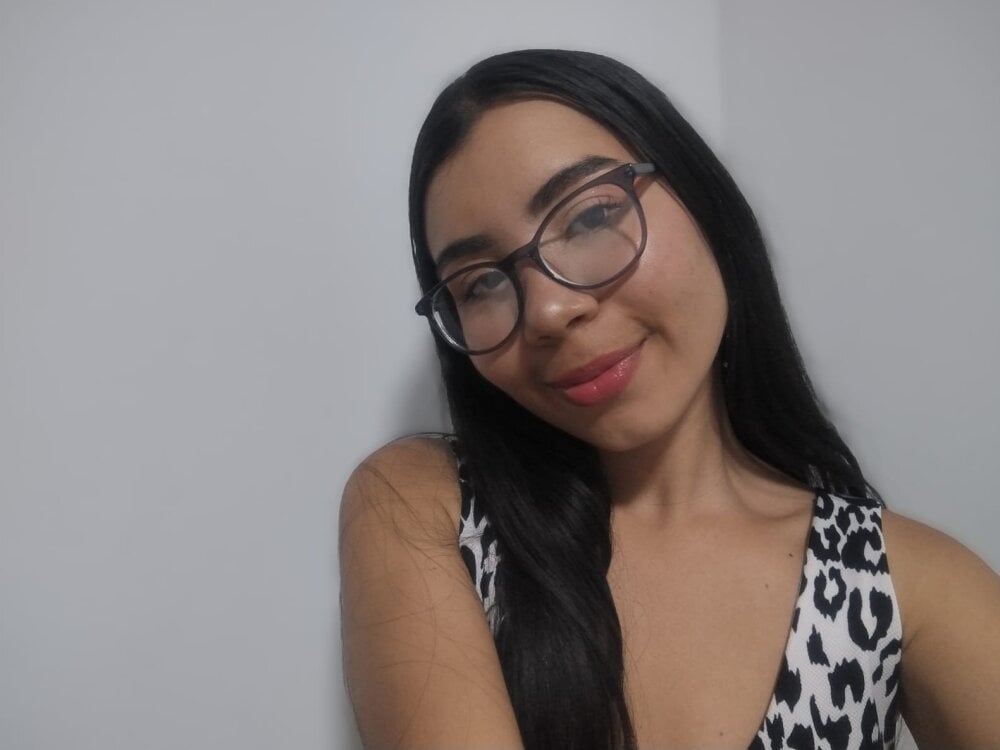 ivonny_bonita18