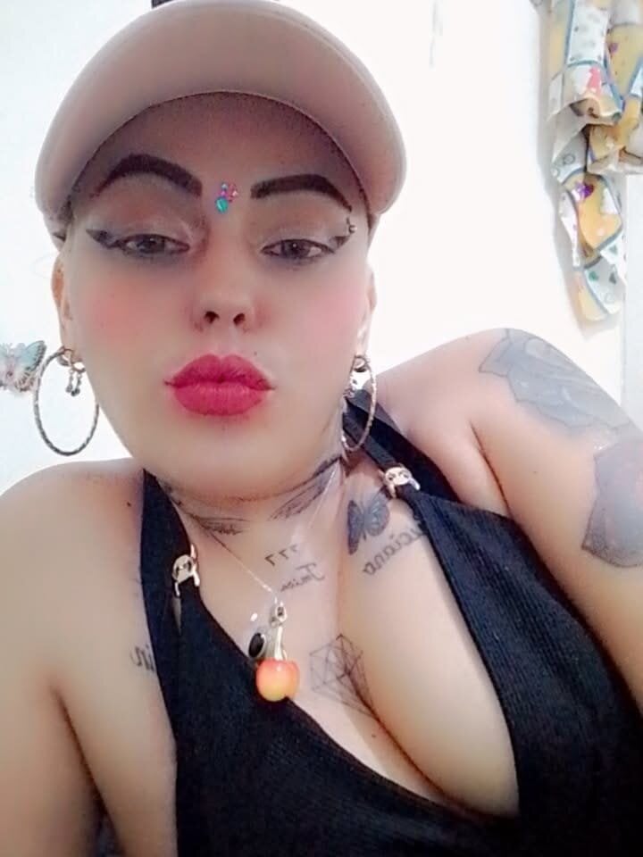 monica_loveet