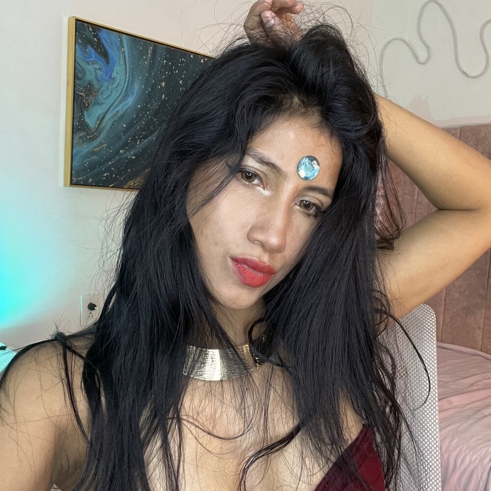naomiii__